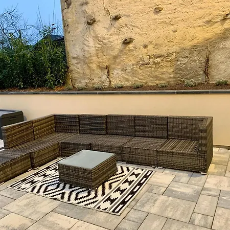 Chez La Rose Luxueuse Avec Jacuzzi Rouvres-la-Chétive