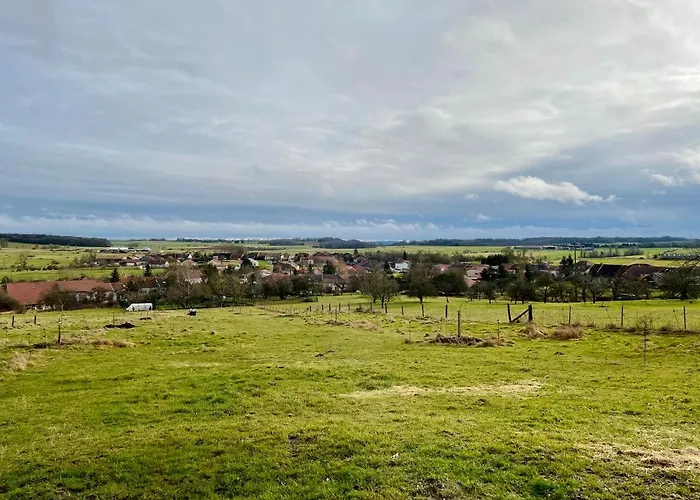 Holiday home Chez La Rose Luxueuse Avec Jacuzzi